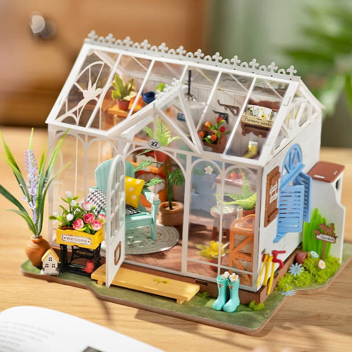 Robotime Dreamy Garden House Model Kit Robotime DG163