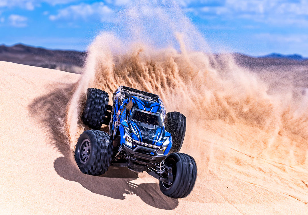 Mini Maxx Truck, BL-2s, Traxxas #107154-1 (In-Store Pickup Only)