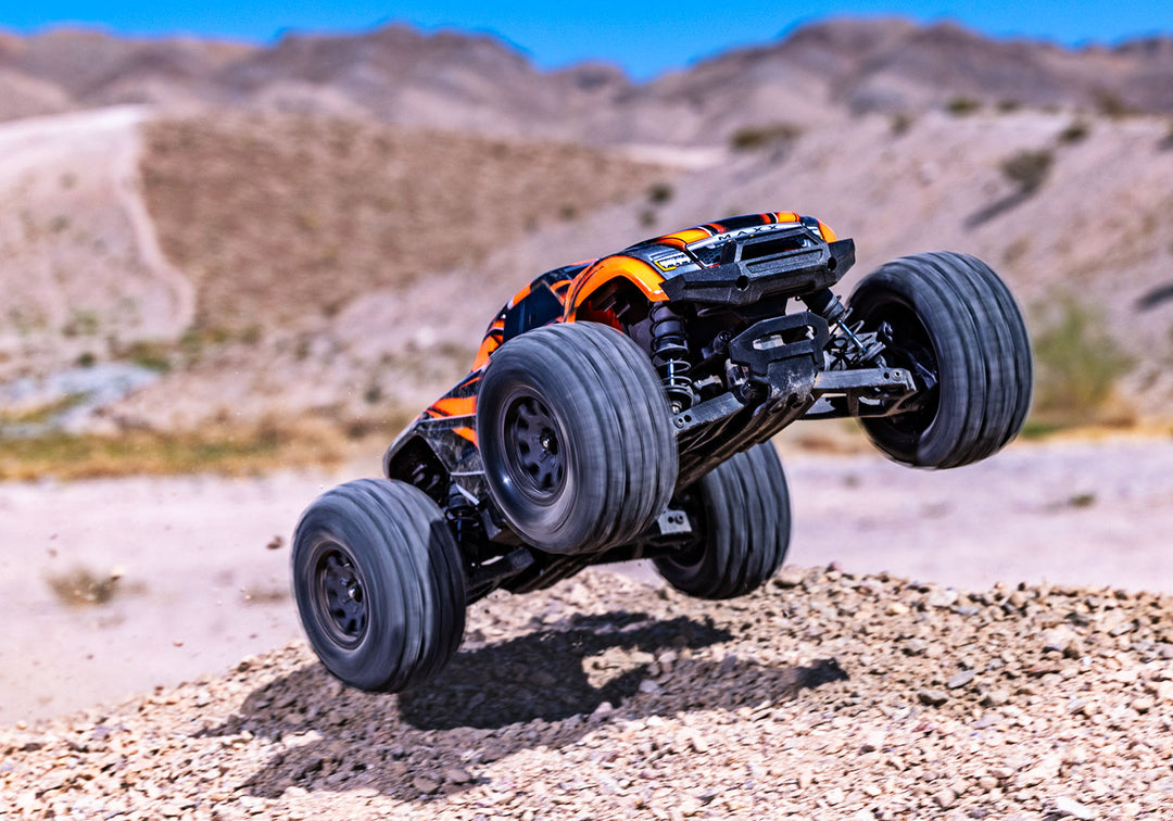 Mini Maxx Truck, BL-2s, Traxxas #107154-1 (In-Store Pickup Only)