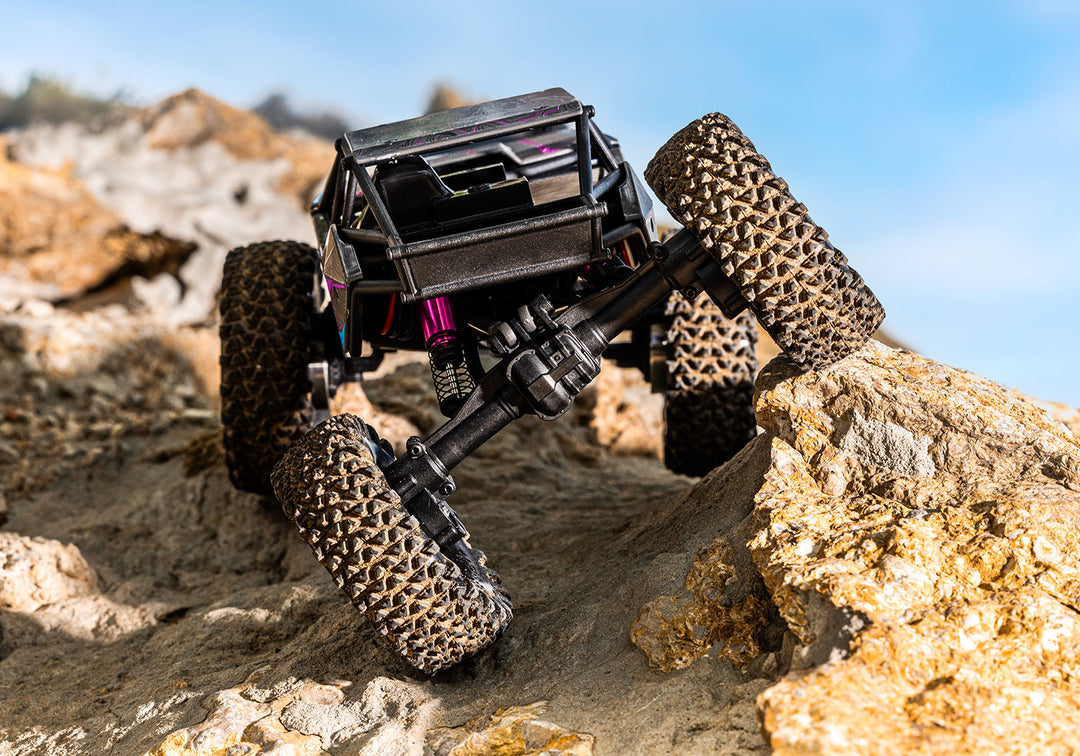 TXC-4M Extreme Crawler 1/18 Model Traxxas 120074-1 October 30 - In-Store Official On-Sale Date