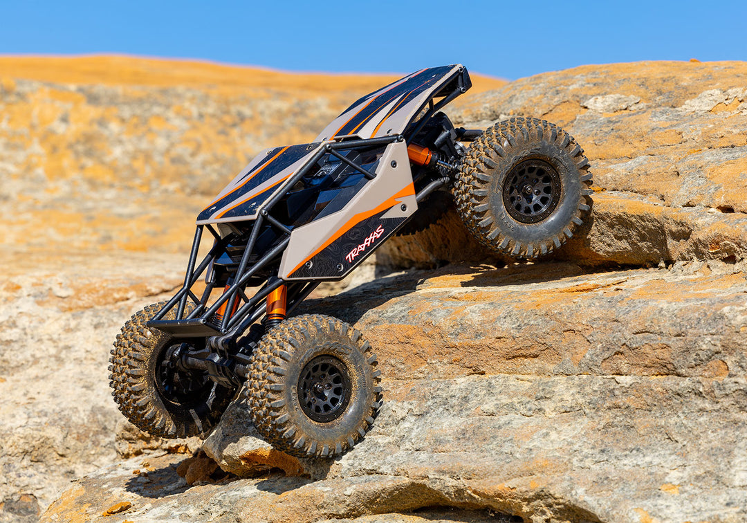 TXC-4M Extreme Crawler 1/18 Model Traxxas 120074-1 October 30 - In-Store Official On-Sale Date