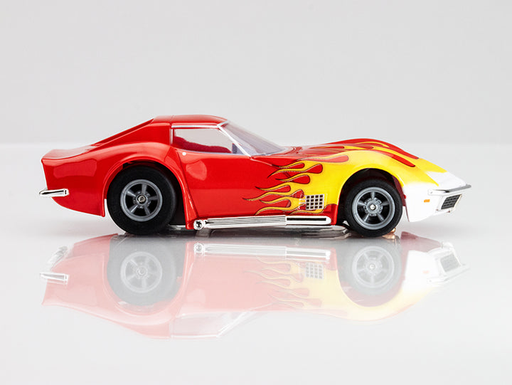 AFX Corvette 1970 Red w/Yellow Wildfire 22055