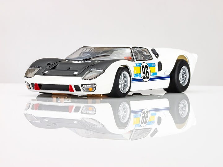 Ford GT40 MKII #96 Daytona AFX 22057