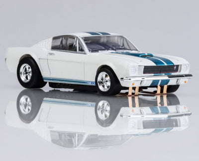 Shelby GT350 1965 White/Blue AFX #22068 AFX22068