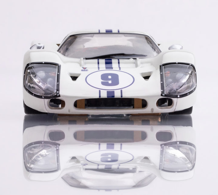 22078 GT40 Mark IV #9 White AFX