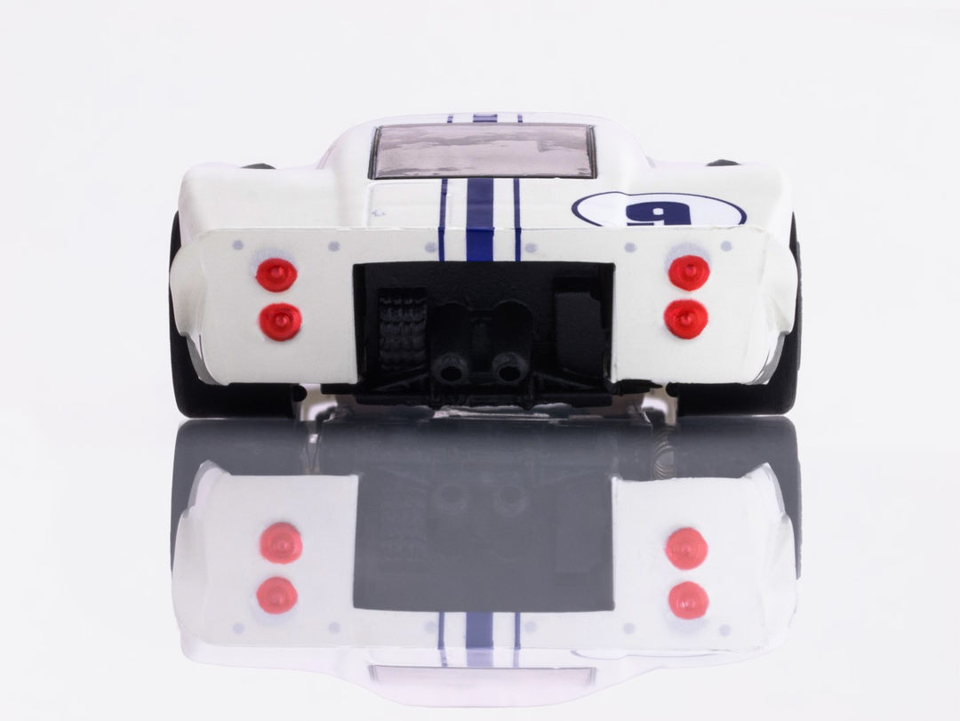 22078 GT40 Mark IV #9 White AFX