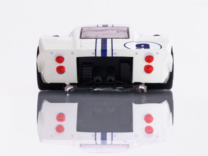 22078 GT40 Mark IV #9 White AFX