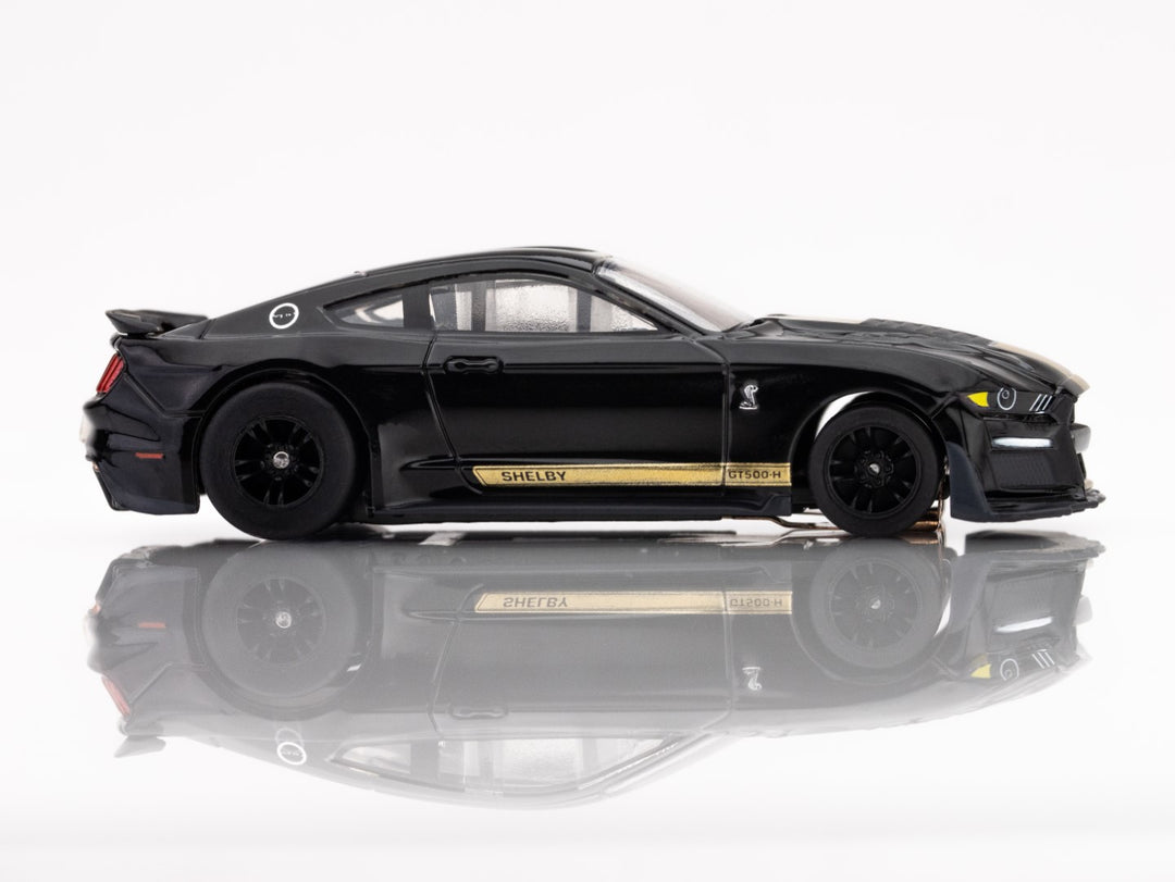 Shelby Mustang GT500H Black/Gold AFX 22082