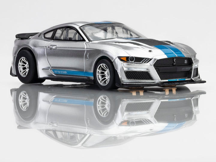 Mustang GT500KR 2022 Silver/Blue AFX #22099