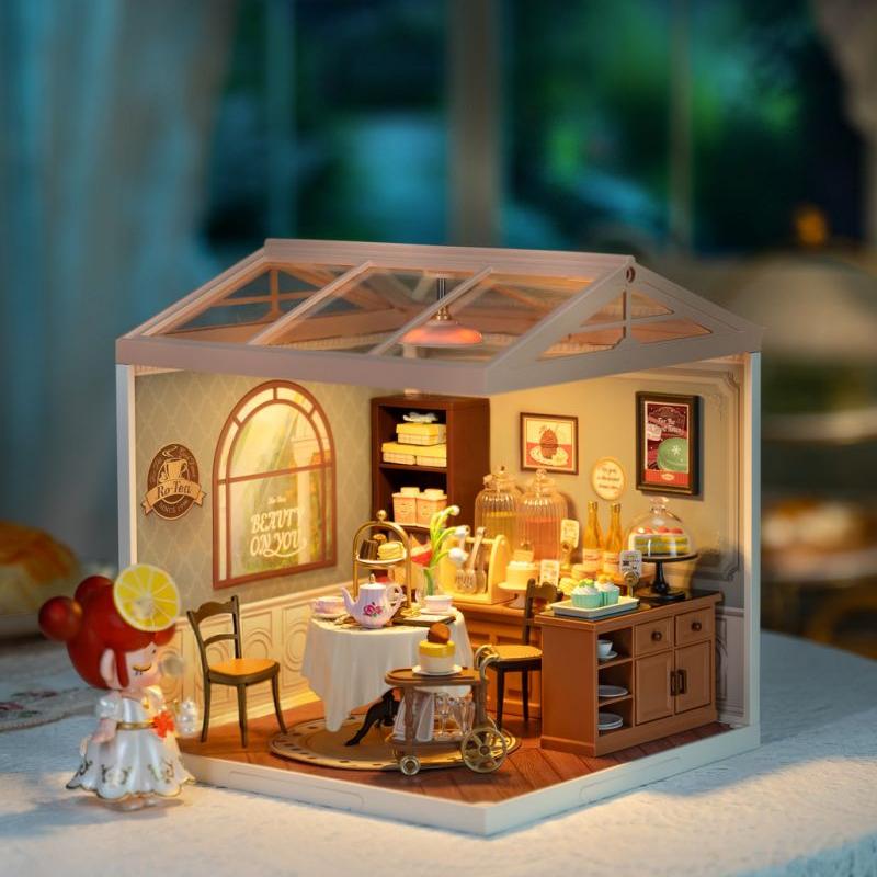 Sweet Sips Tea DIY Plastic Miniature House Robotime DW011