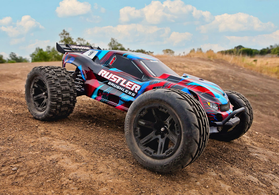 Rustler 2WD stadium truck with VX3 ESC and V3200 motor Traxxas 37454-4