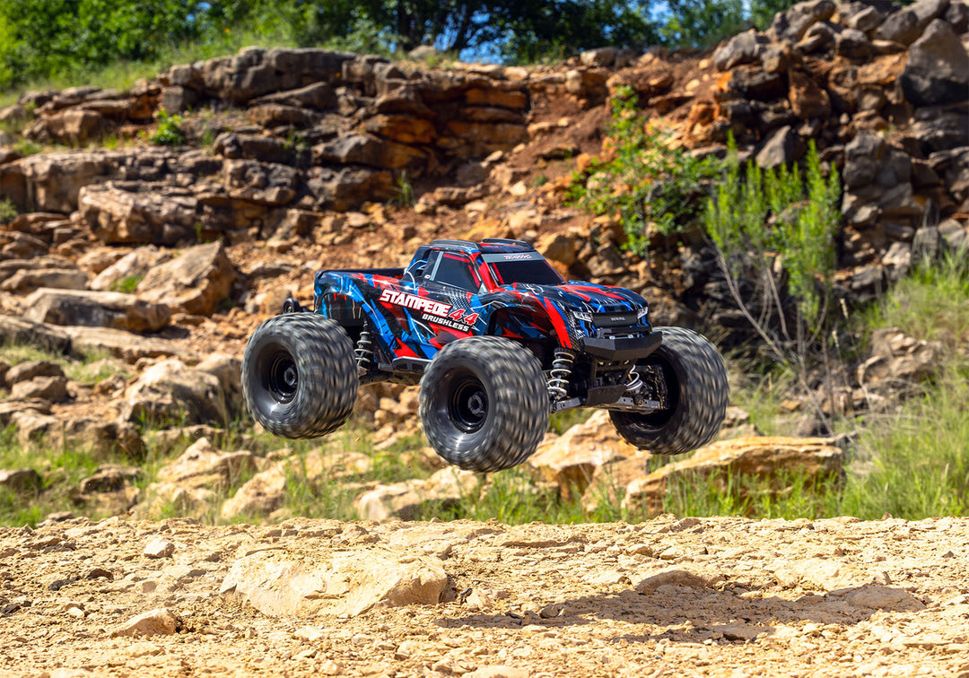 Stampede 4X4 Brushless with VX3 ESC and V3200 motor Traxxas 67454-4