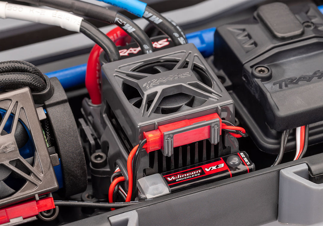 Slash 4X4 short course truck with VX3 ESC and V3200 motor Traxxas 68454-4