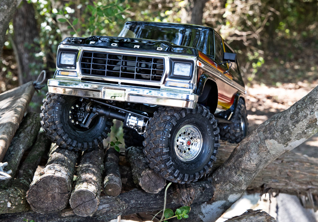 TRX-4 1979 Ford Bronco with Clipless Body, Traxxas #82246-4