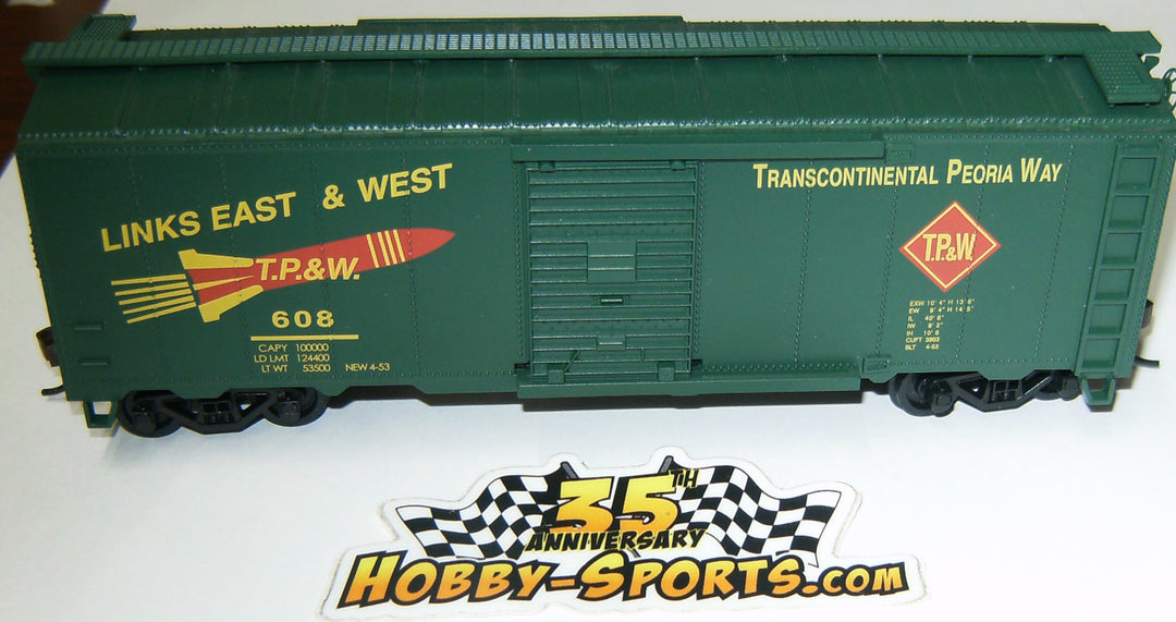 Bachmann THDR box car