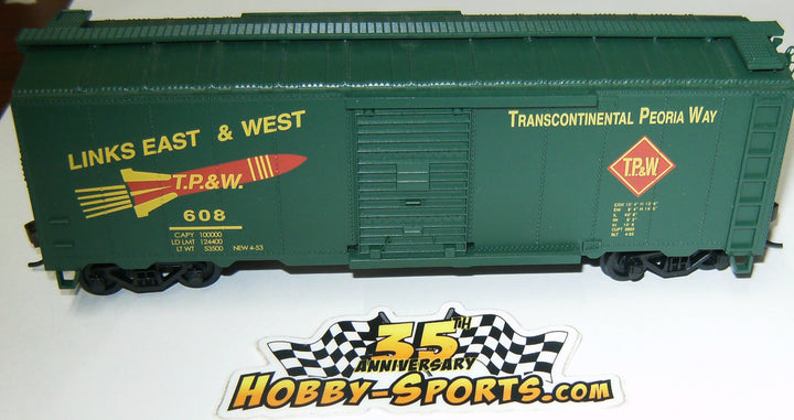 Bachmann THDR box car
