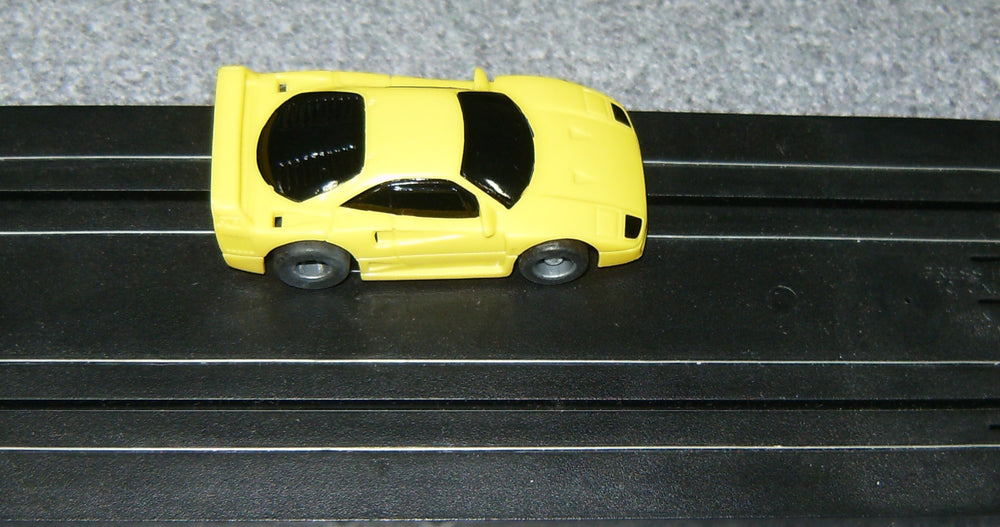 TYC 15001B Ferrari F-40 (yellow) Slot Car
