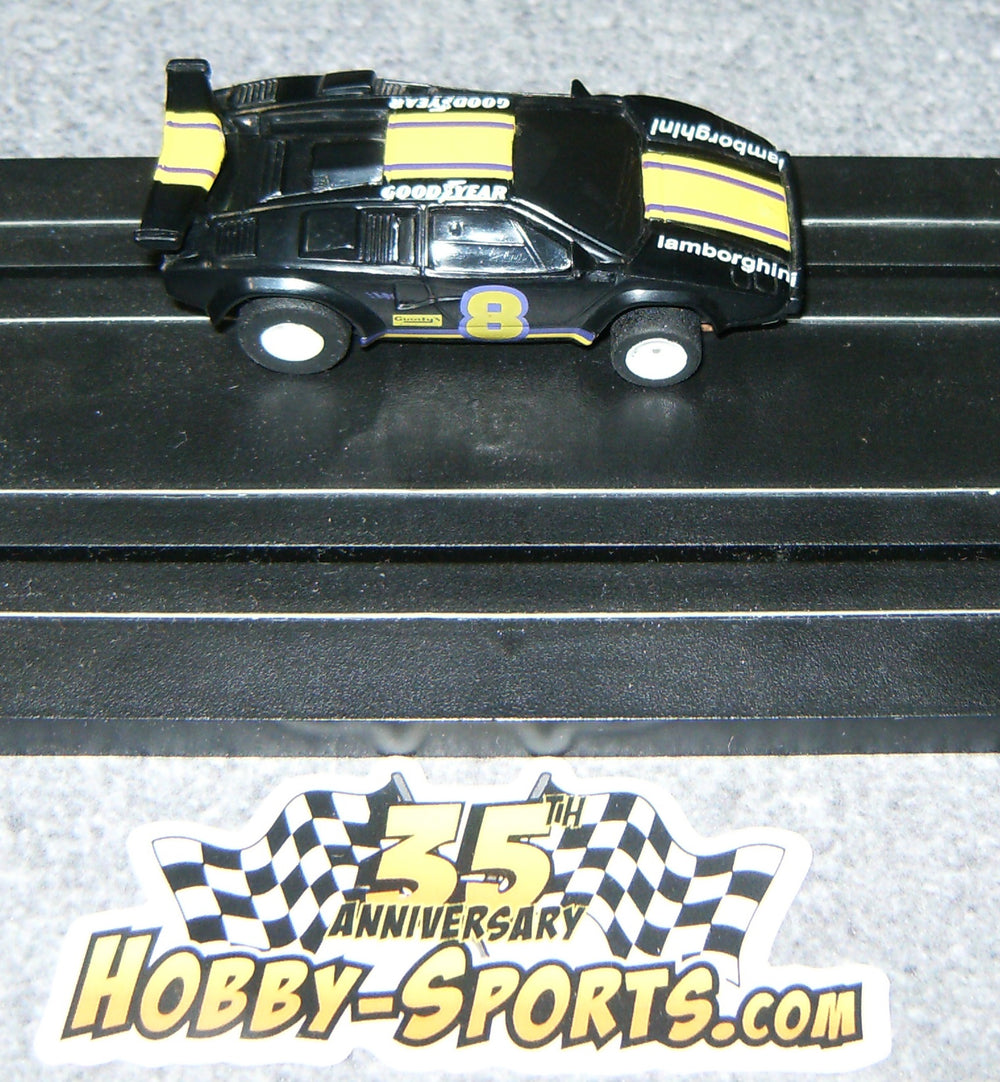 TYC 15039B 440X2 Lamborghini Slot Car
