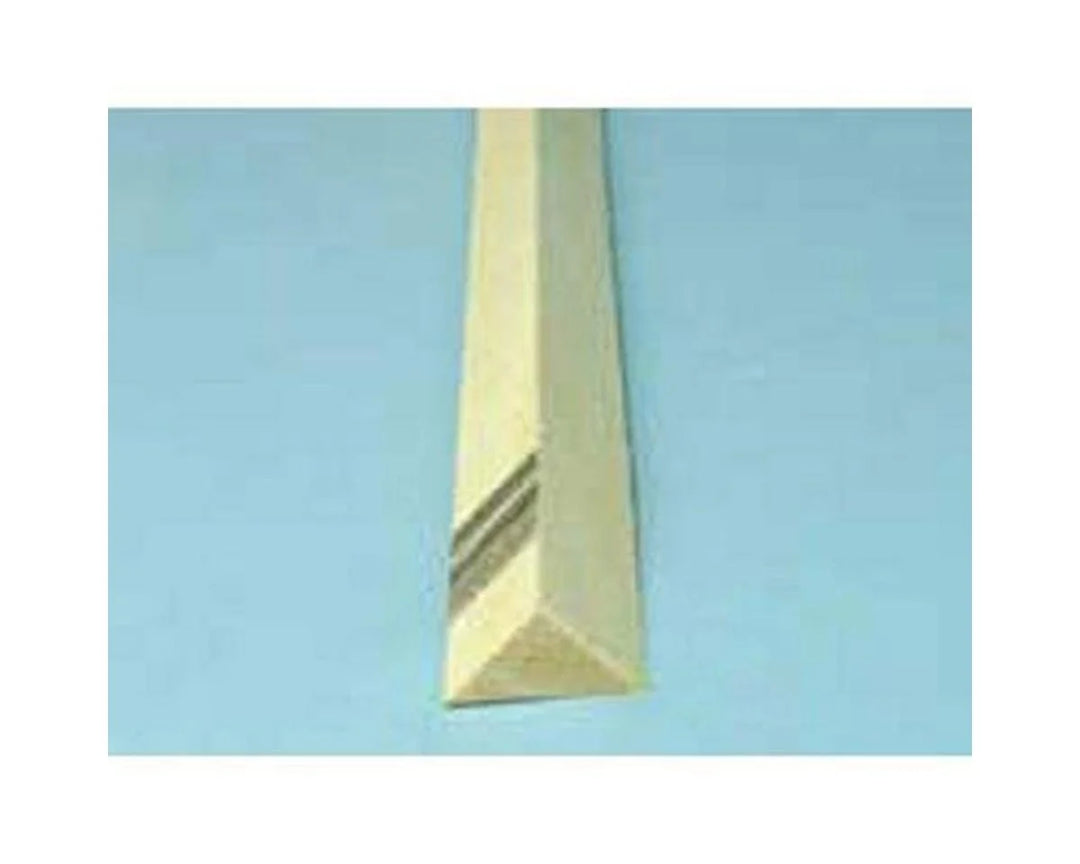 MID 6711 Balsa Tri Stock 3/4 x 36
