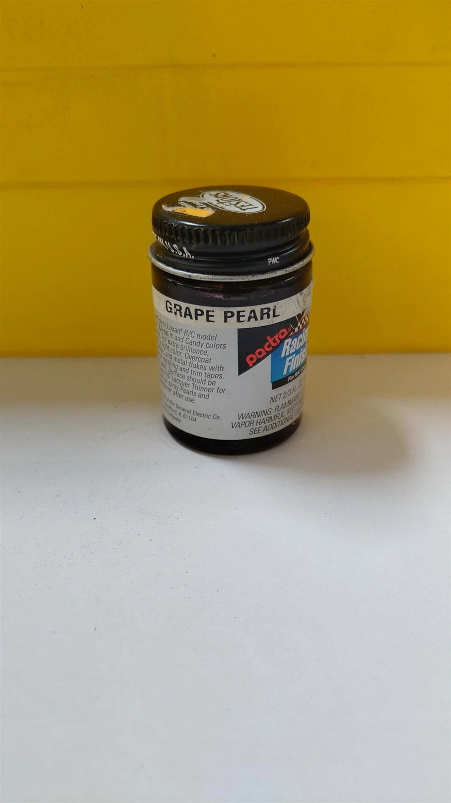 RC92 Polycarb Grape Pearl 2/3 oz Pactra