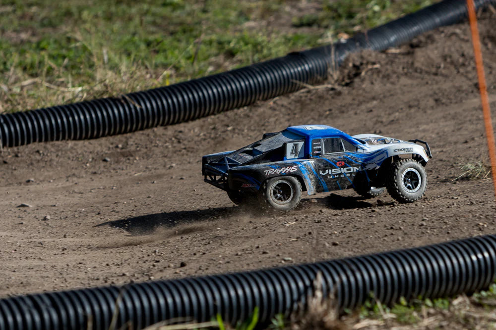 Hobby Sports RC Shop: Ultimate Race Track Experience