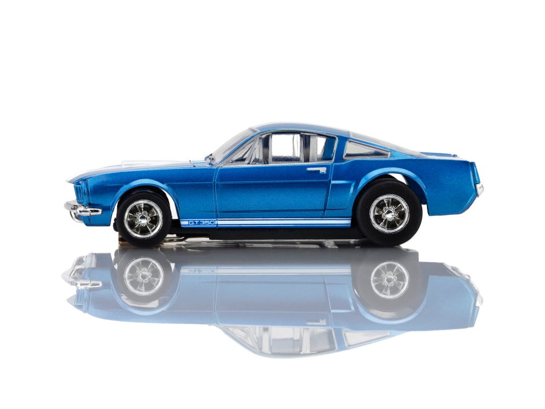 22149  Shelby GT350 – 1966 Blue with White Stripes