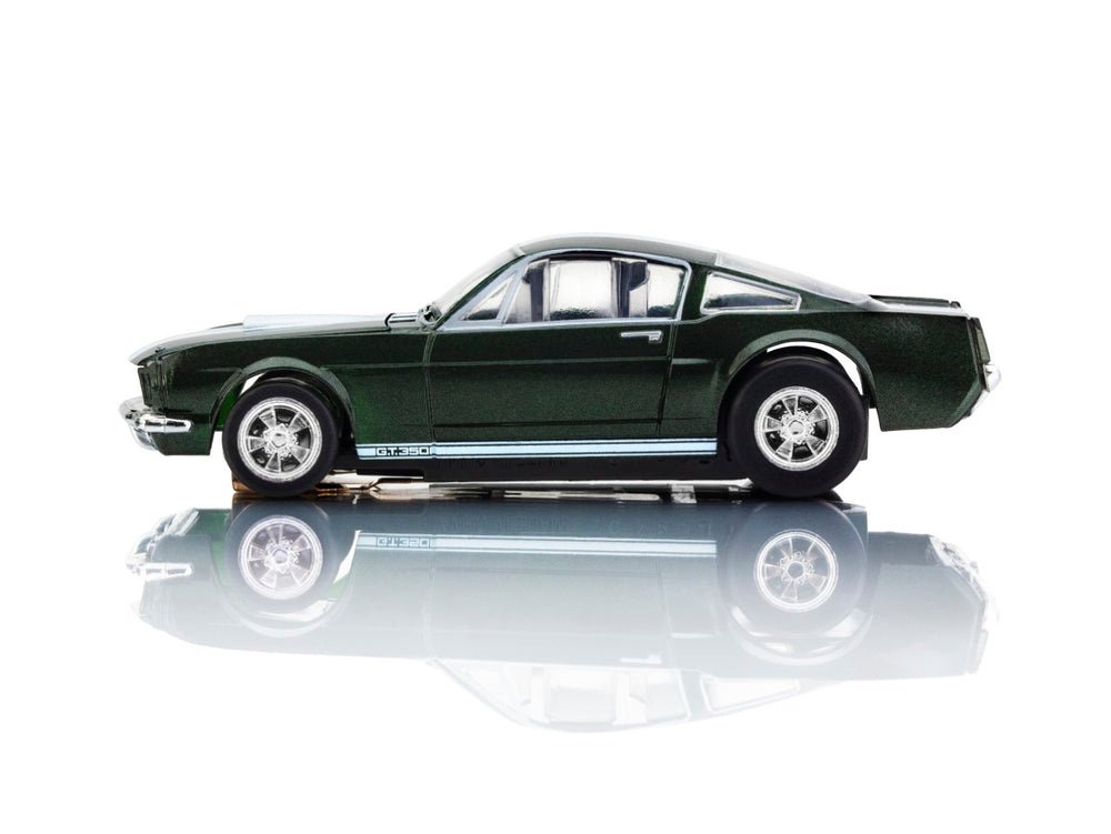 GT350 Shelby Mustang 1966 – Ivy Green with white stripe AFX 22150
