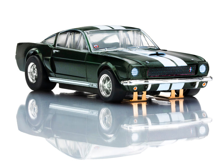 GT350 Shelby Mustang 1966 – Ivy Green with white stripe AFX 22150