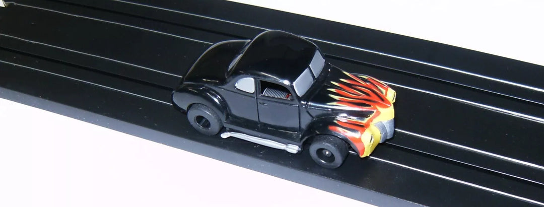 TYCS 8991AB 440 X 2 '40 Ford Coupe-flames B