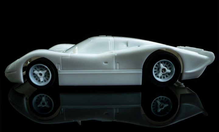 AFX22070 Ford GT40 MK IV Paintable AFX