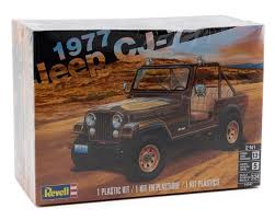 Revell 1/24 1977 Jeep CJ7 2-IN-1 Plastic Model Kit RMX145479090