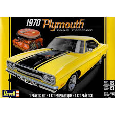 Revell 1/24 1970 Plymouth Road