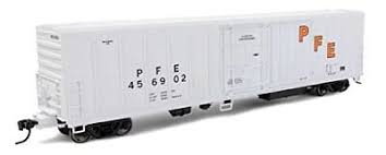 Walthers Mainline 57' Mech Rfr PFE 456902 WAL910-3982