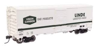 Walthers Mainline 40' Association of American Railroads Modernized 1948 Boxcar - Ready to Run WAL910-1209