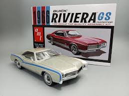 1/25 1966 Buick Riviera GS Mode