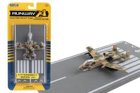 RUNWAY24 A10 THUNDERBOLT II RW001