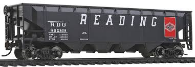 Walthers mainline Offset Hopper RDG WAL931-1422