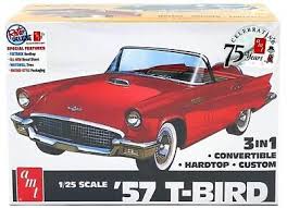 1957 Ford Thunderbird 1/25 AMT1397