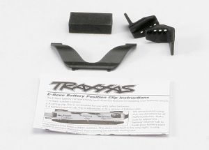 TRAXXAS Battery Retainer Clip (1FR & 1R): E-Revo 5629