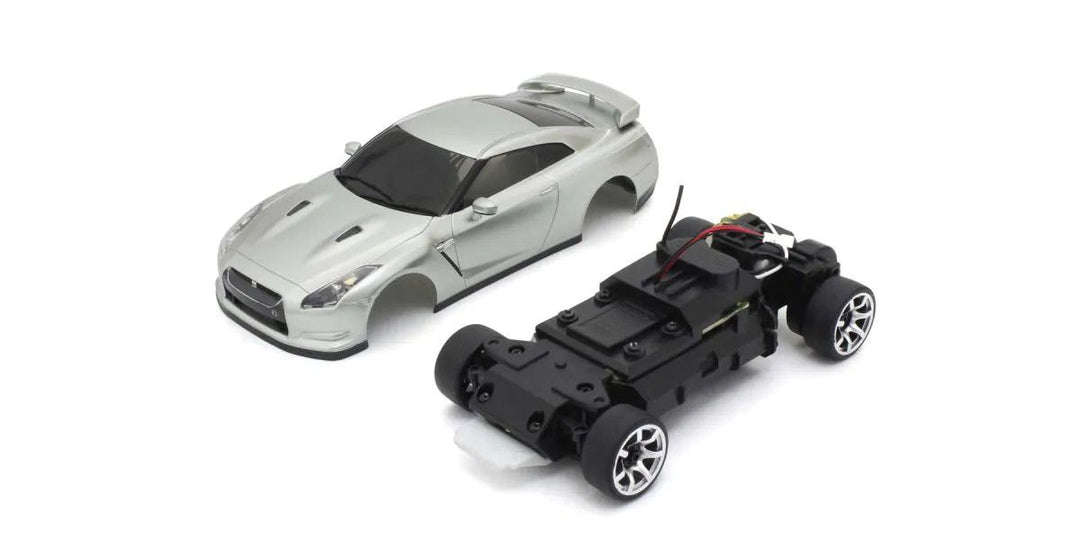 FIRST Mini-Z Nissan GTR (R35)