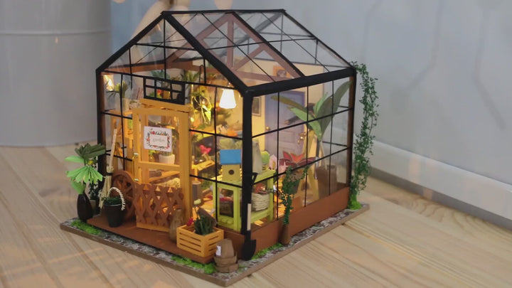 DIY House; Cathy's Flower House Robotime DG104