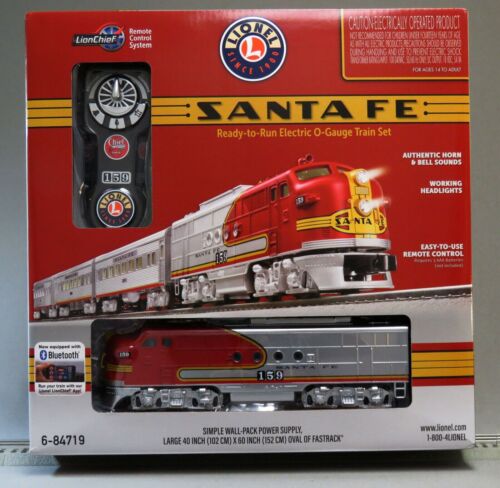 O RTR LionChief SF Super Chief Diesel Psg.Set/FT LNL84719

