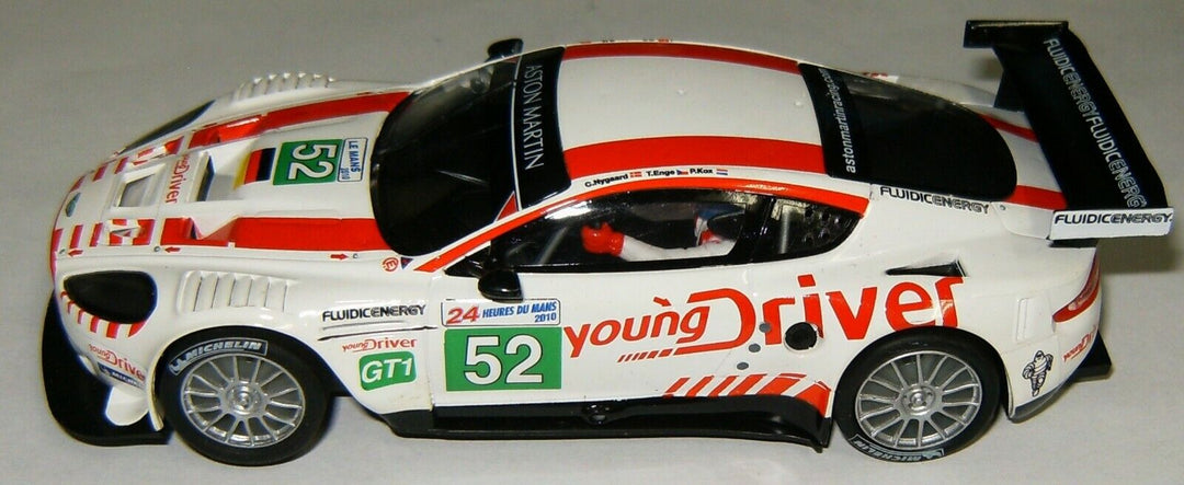 scxastmartgrn 52 SCX 1/32 White Aston Martin G52