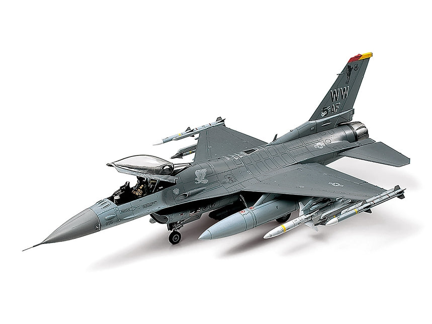 TAMIYA 1/48 Lockheed Martin F-16CJ TAM61098
