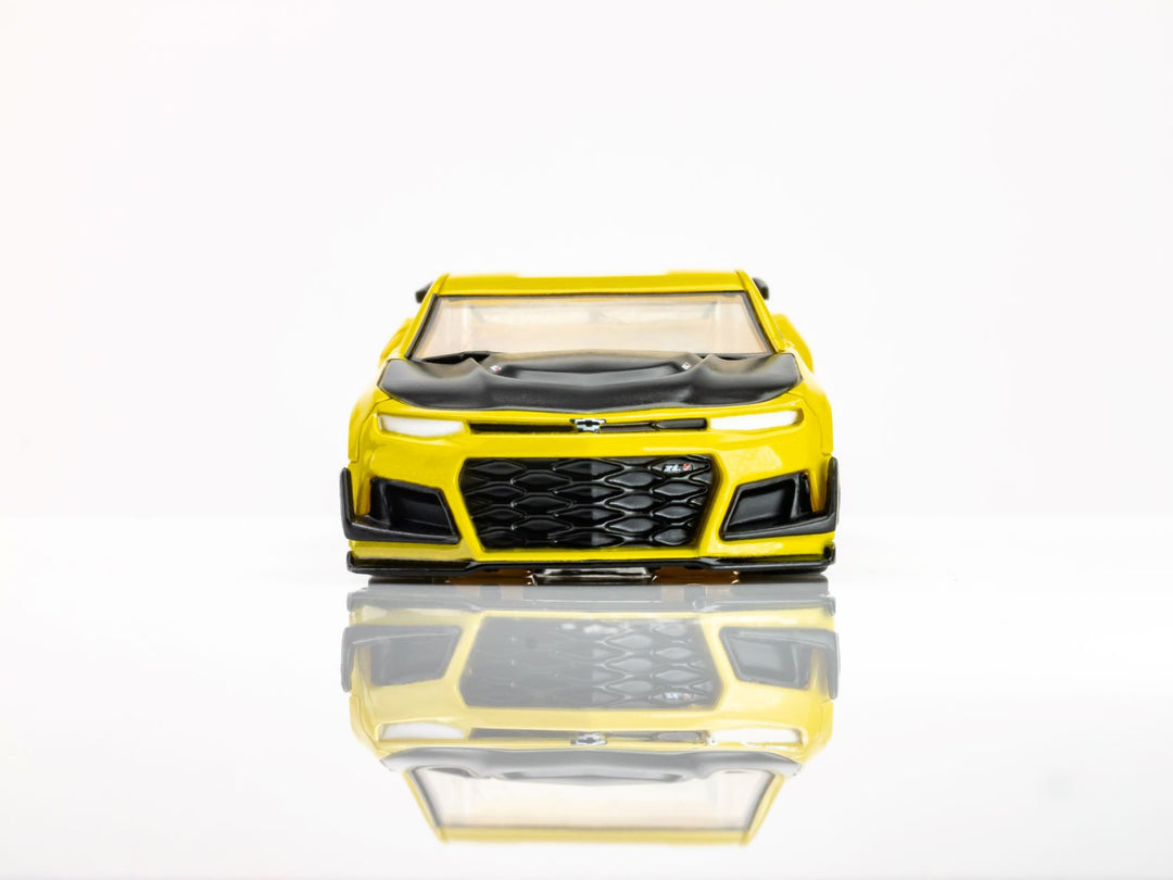 2022 Camaro 1LE – Shock Yellow AFX AFX22075