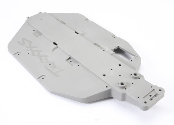 TRA 5822 5822 Chassis Slash