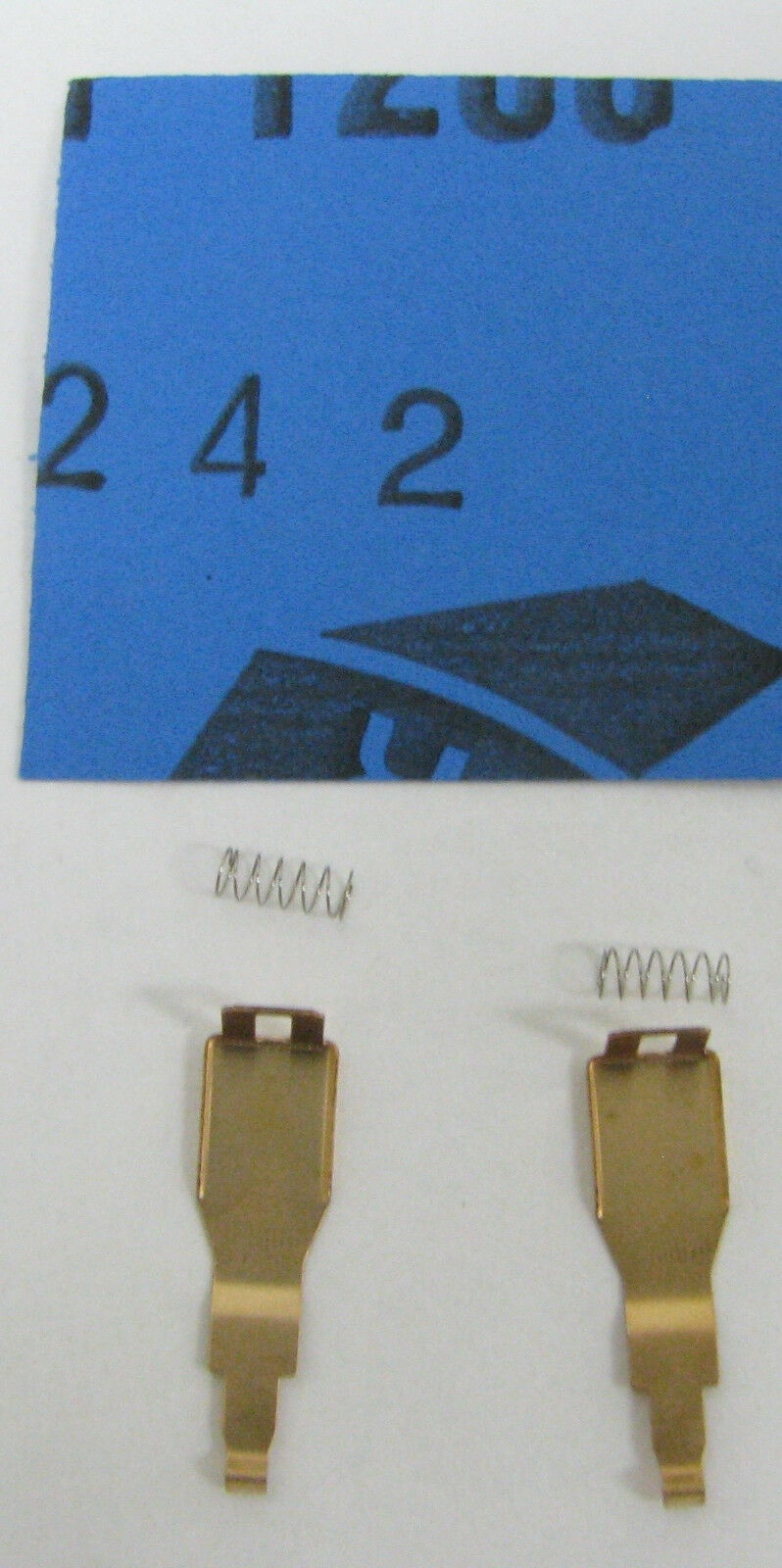 AFX 21020B MG+ Tune Up shoes/springs/paper