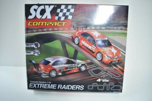 SCX 10164 Compact Extreme Raiders